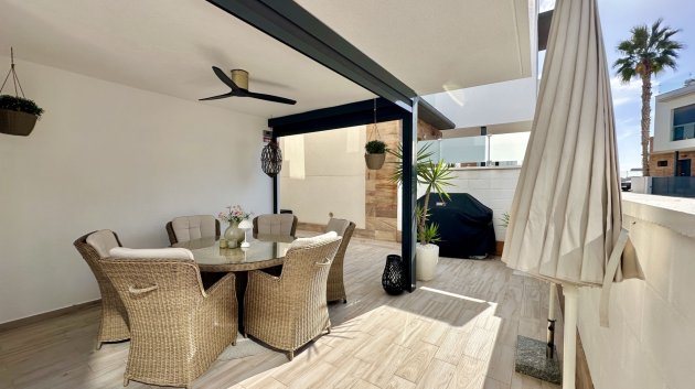 Resale - Villa -
Orihuela Costa - Lomas De Cabo Roig