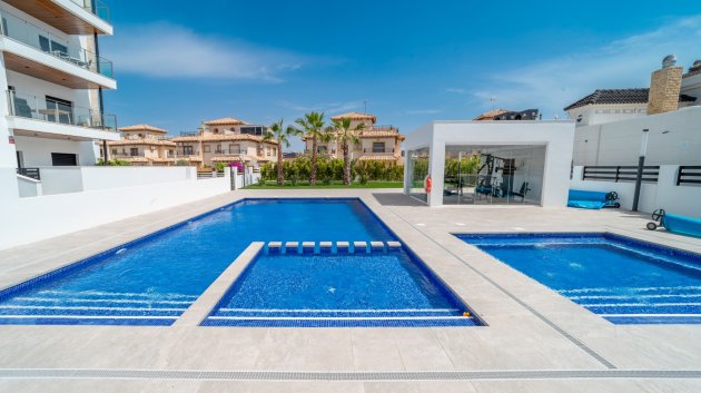 Reventa - Apartamentos -
Orihuela Costa - La Zenia