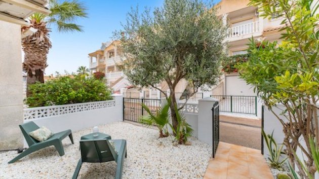 Reventa - Adosado -
Villamartín - Monte Golf