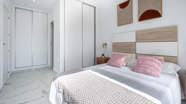 Reventa - Chalets -
Torrevieja - La Siesta