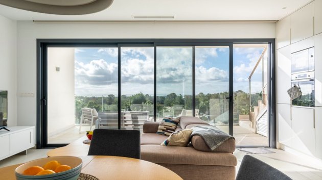 Reventa - Apartamentos -
Orihuela Costa - Las Colinas golf