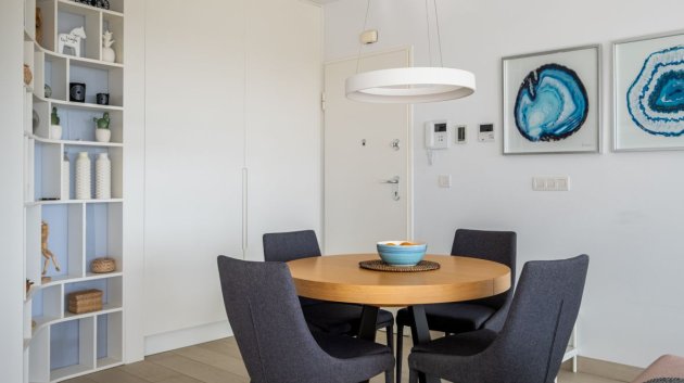 Reventa - Apartamentos -
Orihuela Costa - Las Colinas golf