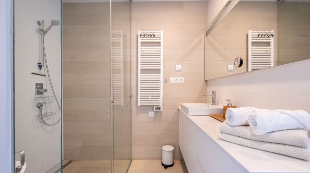 Reventa - Apartamentos -
Orihuela Costa - Las Colinas golf