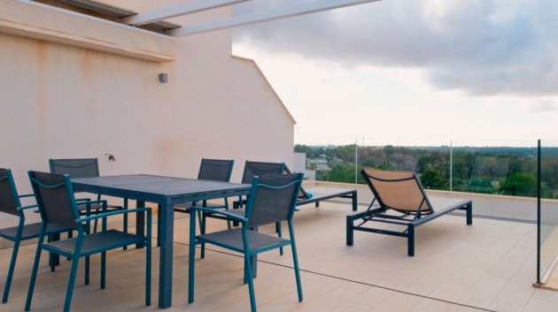 Reventa - Apartamentos -
Orihuela Costa - Las Colinas golf