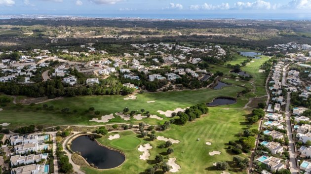 Reventa - Apartamentos -
Orihuela Costa - Las Colinas golf