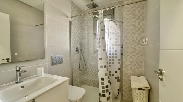 Reventa - Apartamentos -
Orihuela Costa - Villamartín