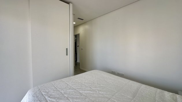 Reventa - Apartamentos -
Orihuela Costa - Villamartín