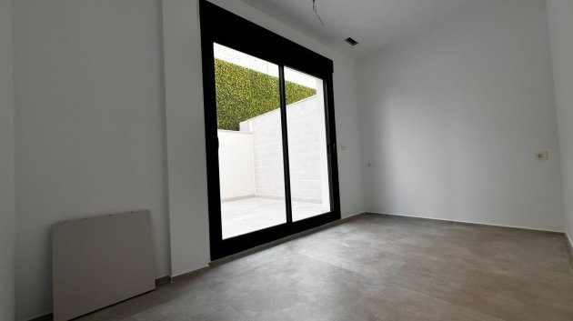 Reventa - Chalets -
Alicante - Vistahermosa