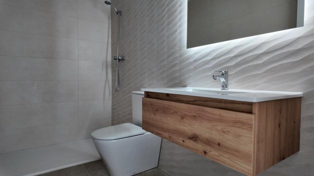 Reventa - Chalets -
Alicante - Vistahermosa