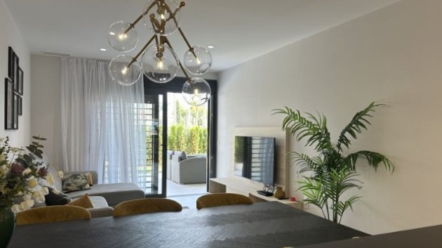 Resale - Apartments -
Orihuela Costa - Playa Flamenca