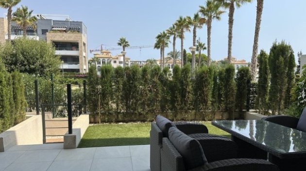 Resale - Apartments -
Orihuela Costa - Playa Flamenca