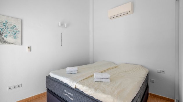 Reventa - Chalets -
Ciudad Quesada - Rojales