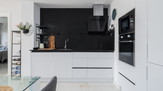 Reventa - Apartamentos -
Orihuela Costa - Los Altos