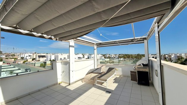 Reventa - Chalets -
Ciudad Quesada - Pueblo Bravo