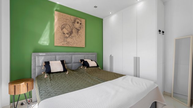 Reventa - Chalets -
Orihuela Costa - Pau 8*