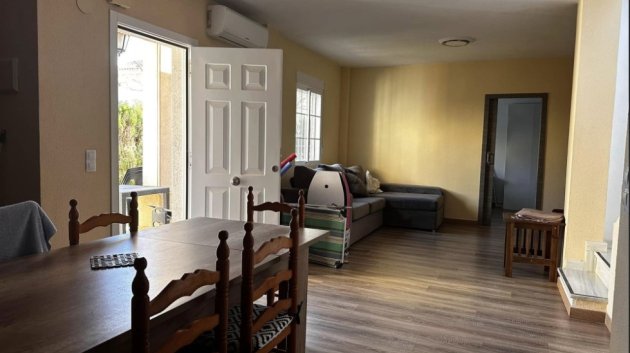 Revente - Villa -
Torrevieja