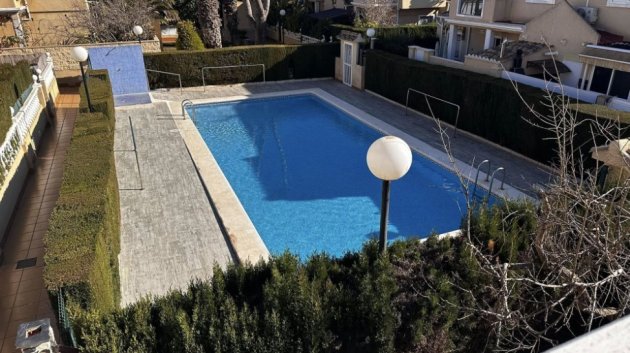 Revente - Villa -
Torrevieja