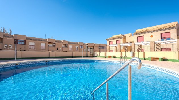 Reventa - Apartamentos -
La Manga del Mar Menor - Urb. El Ancora