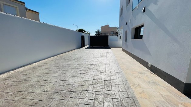 Nouvelle construction - Villa -
Torrevieja