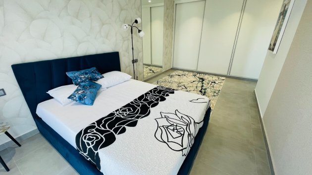 Nouvelle construction - Villa -
Torrevieja